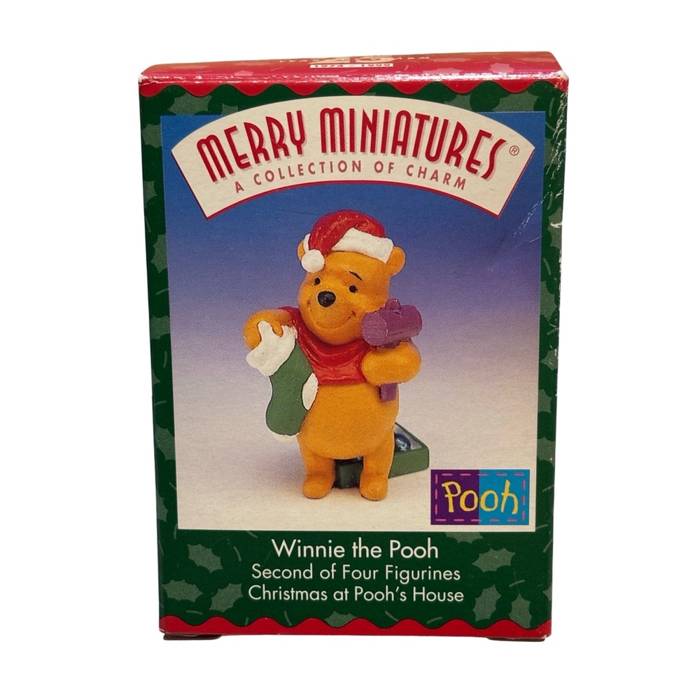 Hallmark Merry Miniatures 1999 Winnie the Pooh Figurine Christmas at Pooh’s